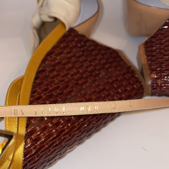 Salvatore Ferragamo wedge sandals size - 10 - Picture 10 of 12